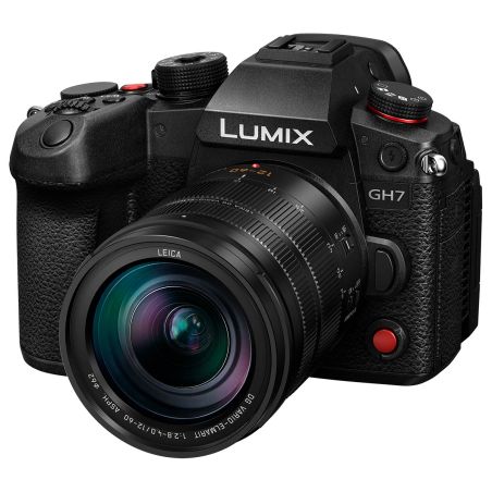 PANASONIC LUMIX GH7+Leica DG 12-60mm F2.8-4.