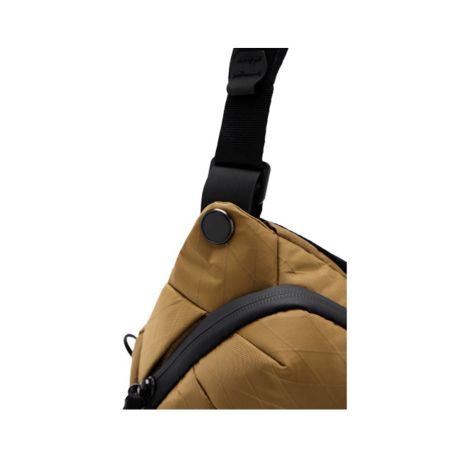 PEAK DESIGN EVERYDAY SLING 6L V2 COYOTE